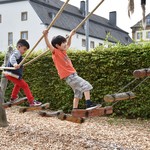 Es wird geklettert! (vergrößerte Bildansicht wird geöffnet)