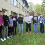 Klasse 9 (vergrößerte Bildansicht wird geöffnet)