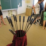 Oje - brauchen wir wirklich all diese Schwerter? (vergrößerte Bildansicht wird geöffnet)